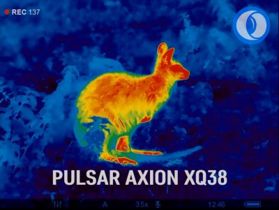 Pozоrování s Axion XQ38 Pozоrování s Axion XQ38